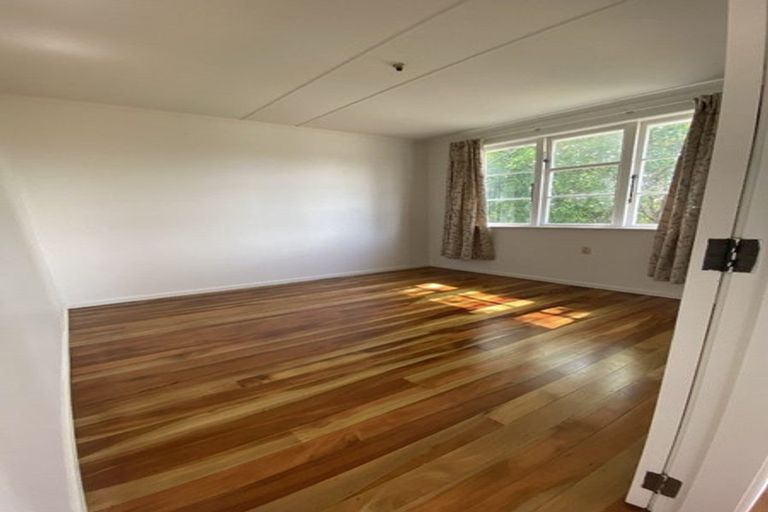 Photo of property in 24 Gordon Street, Lansdowne, Masterton, 5810