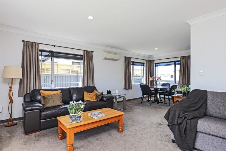 Photo of property in 36a Anzac Avenue, Onekawa, Napier, 4110