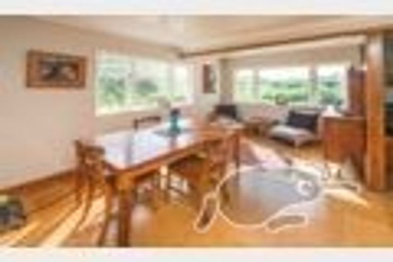 Photo of property in 37 Karewa Street, Castlecliff, Whanganui, 4501