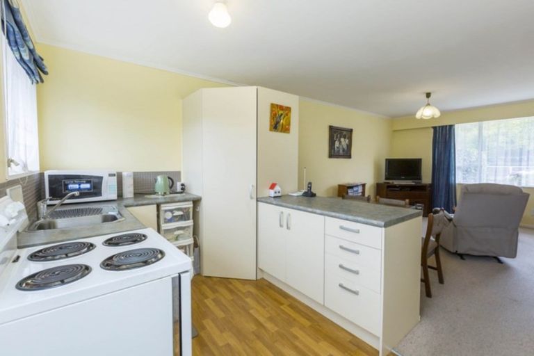 Photo of property in 173b George Street, Stokes Valley, Lower Hutt, 5019