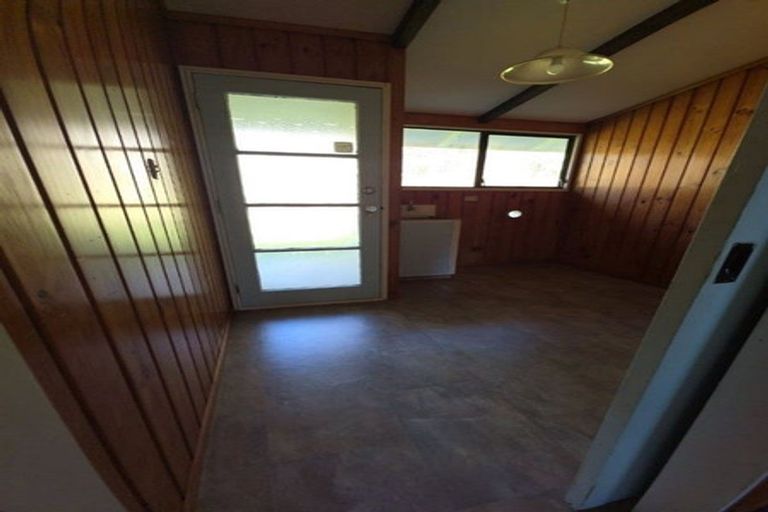Photo of property in 39 Rautawhiri Road, Helensville, 0800