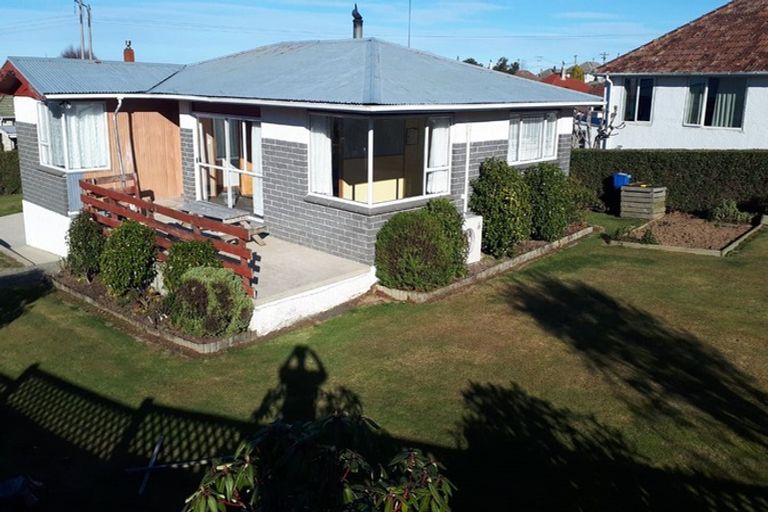 Photo of property in 2 Mooltan Street, Halfway Bush, Dunedin, 9010