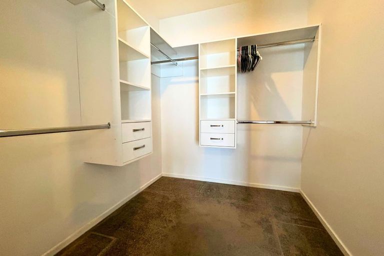 Photo of property in 15 Rohi Place, Flat Bush, Auckland, 2019