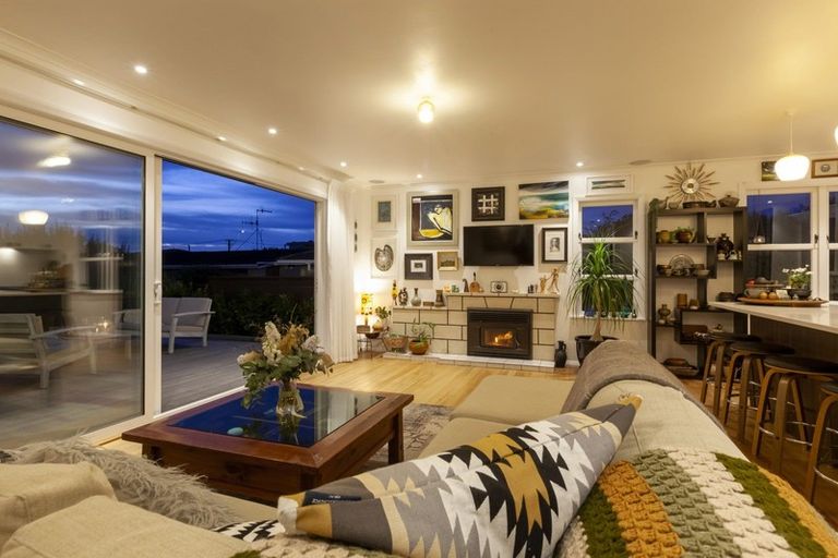 Photo of property in 260 Rosetta Road, Raumati Beach, Paraparaumu, 5032