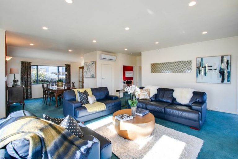 Photo of property in 115b Chaucer Road, Hospital Hill, Napier, 4110