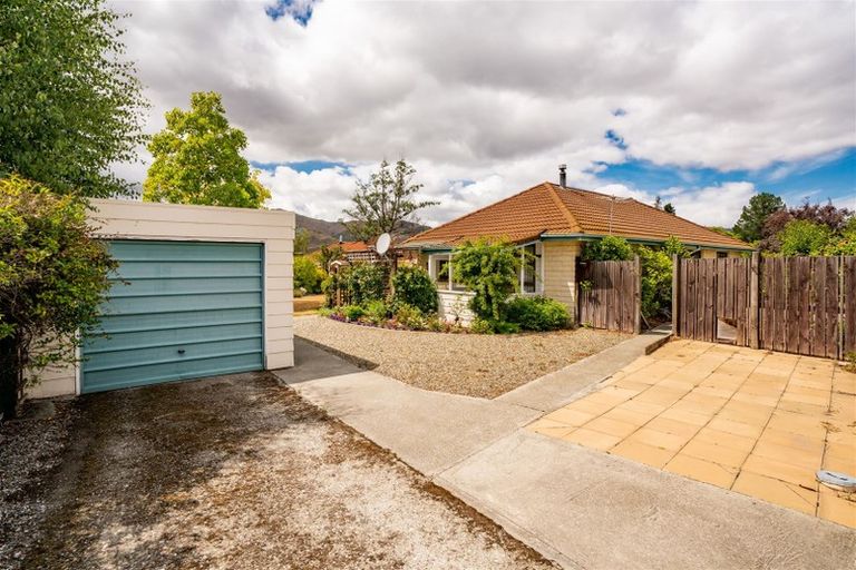 Photo of property in 13 Westmoreland Place, Cromwell, 9310