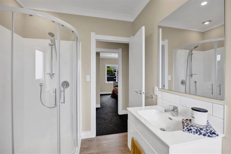 Photo of property in 22 Maple Crescent, Whalers Gate, New Plymouth, 4310