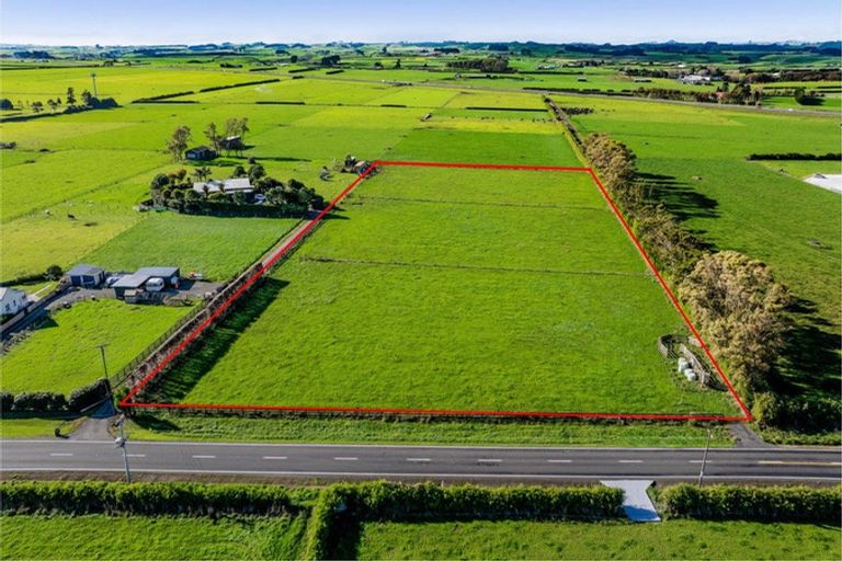 Photo of property in 84 Mawhitiwhiti Road, Normanby, Hawera, 4675
