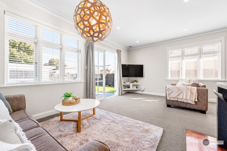 Photo of property in 34 Pilmuir Street, Hutt Central, Lower Hutt, 5010