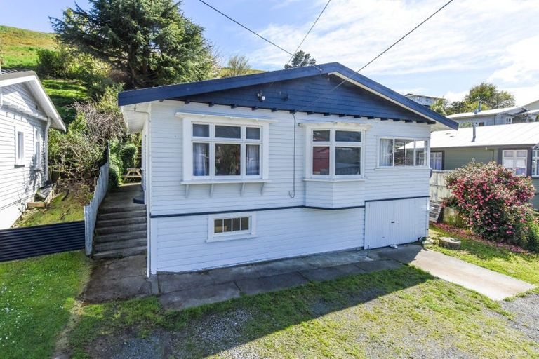 Photo of property in 70 Emano Street, Toi Toi, Nelson, 7010