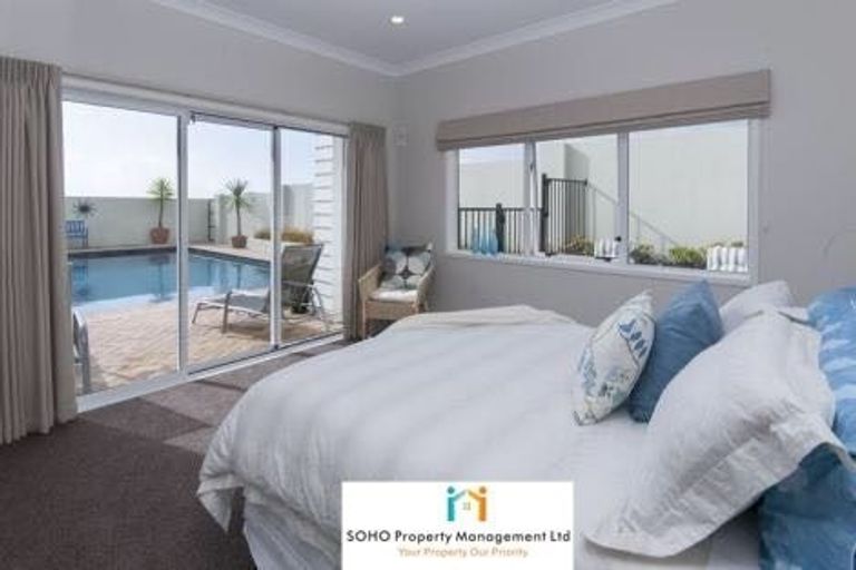 Photo of property in 17 Quedley Court, Eastern Beach, Auckland, 2012