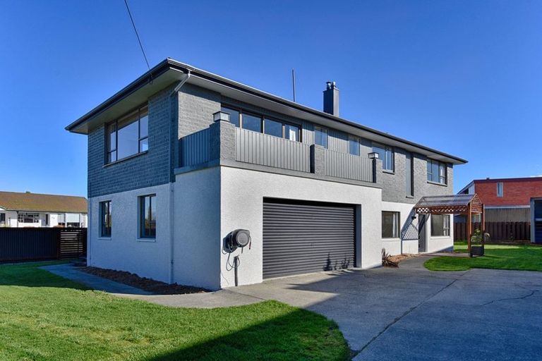 Photo of property in 114 Kakapo Street, Gore, 9710