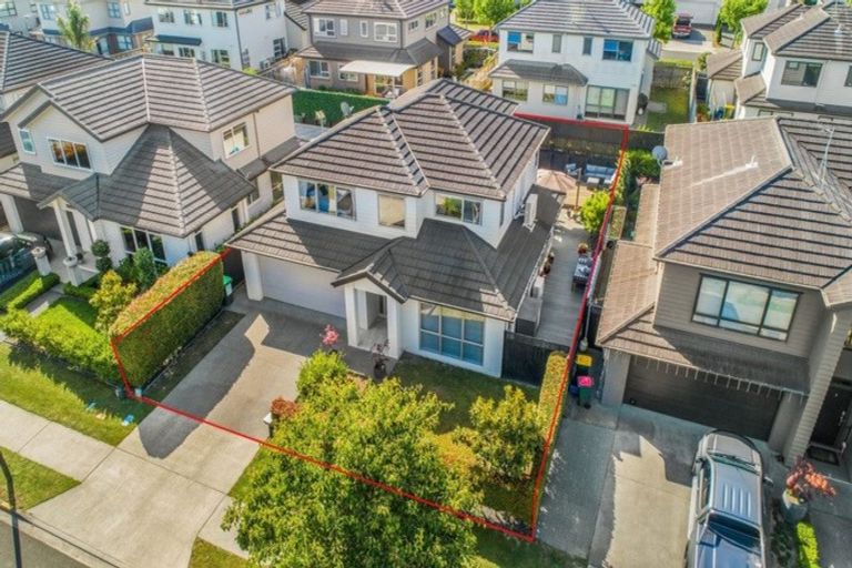 Photo of property in 11 Springcrest Drive, Karaka, Papakura, 2113