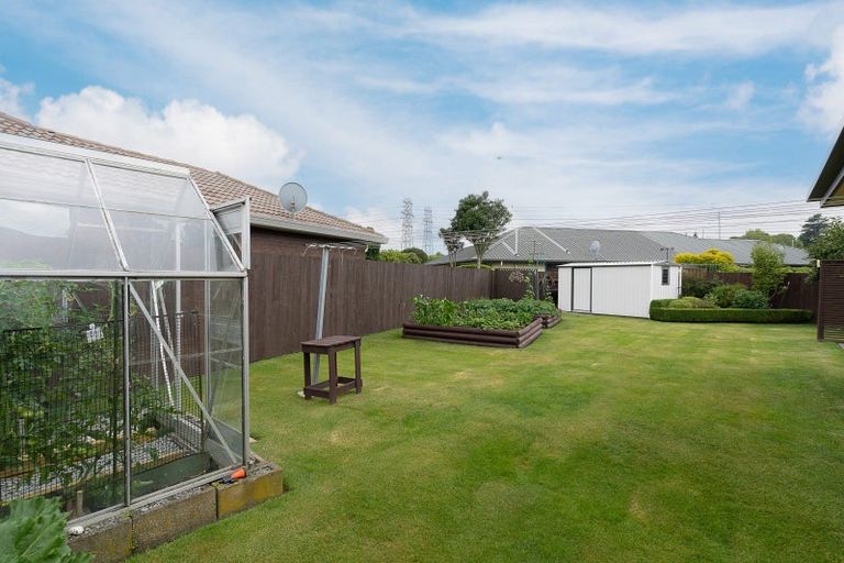 Photo of property in 21 Peebles Drive, Hei Hei, Christchurch, 8042