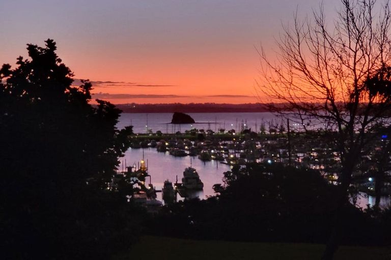 Photo of property in 51 Voyager Drive, Gulf Harbour, Whangaparaoa, 0930