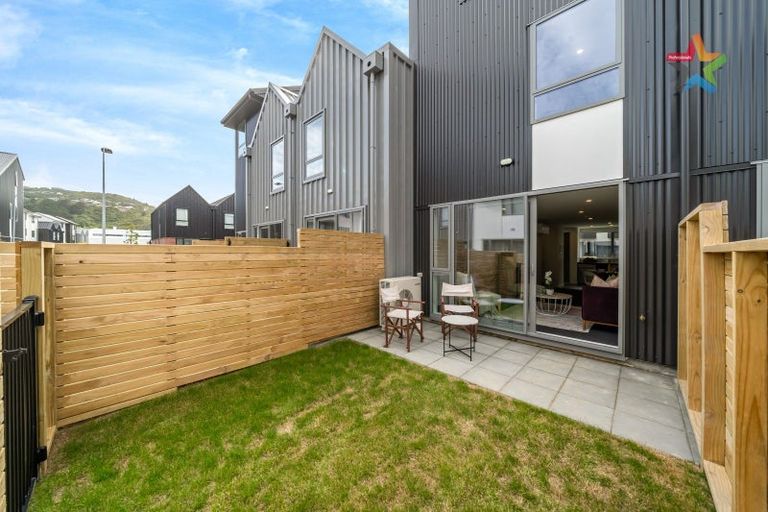 Photo of property in 38 John Street, Stokes Valley, Lower Hutt, 5019
