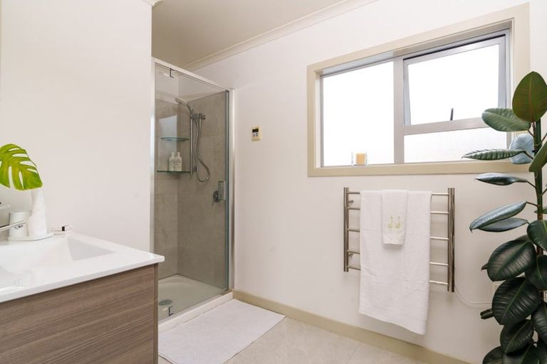 Photo of property in 8 Edna Street, Ocean View, Dunedin, 9035