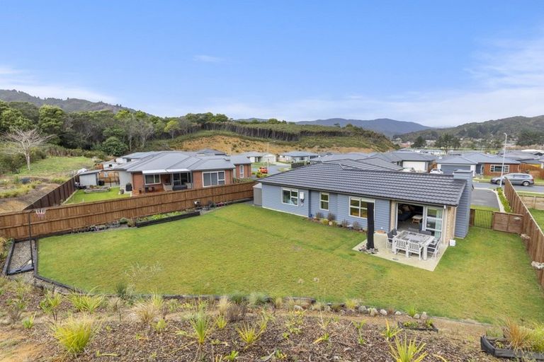 Photo of property in 21 Brian Morgan Terrace, Wainuiomata, Lower Hutt, 5014