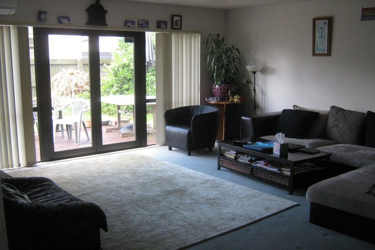 Photo of property in 51a Gray Avenue, Mangere East, Auckland, 2024