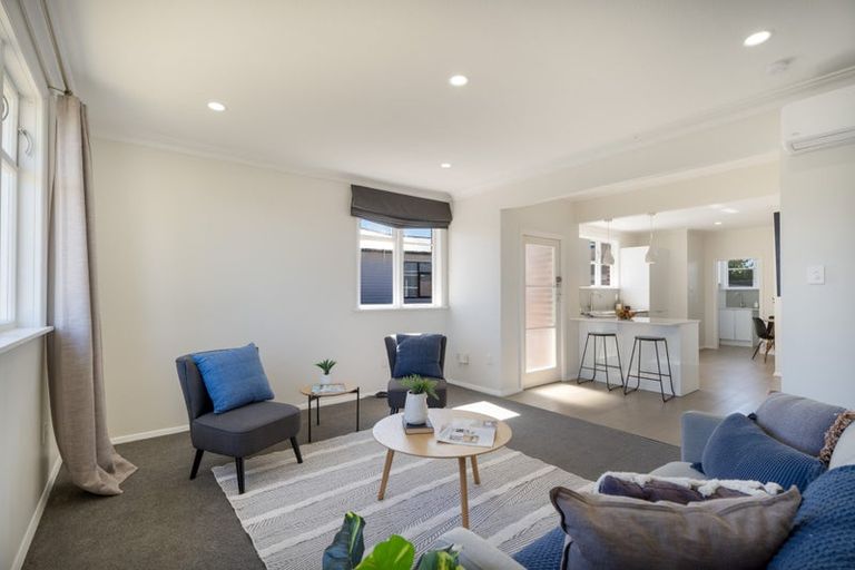 Photo of property in 32 Bracken Road, Paparangi, Wellington, 6037