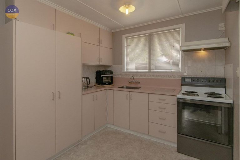Photo of property in 102 Karaitiana Street, Frimley, Hastings, 4120