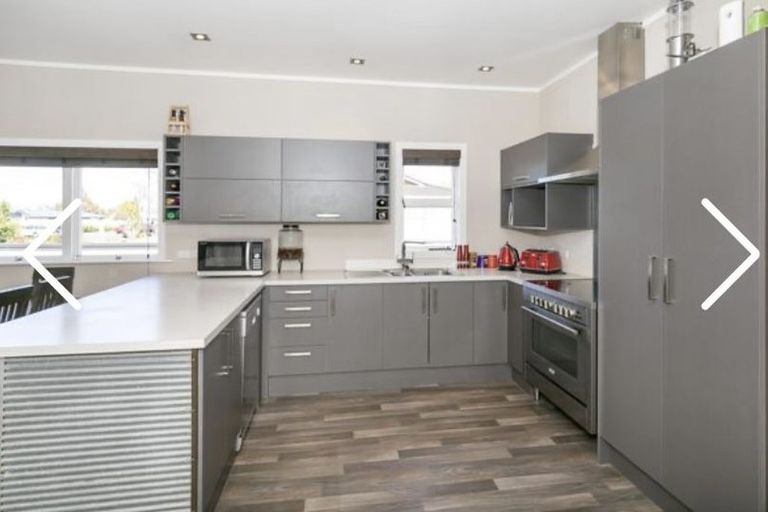 Photo of property in 7 Hilton Road, St Andrews, Hamilton, 3200