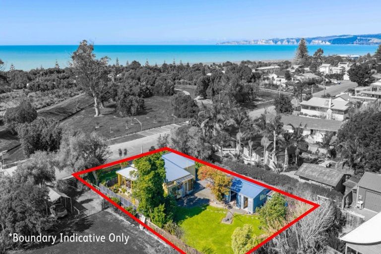 Photo of property in 27 Grange Road North, Haumoana, 4102