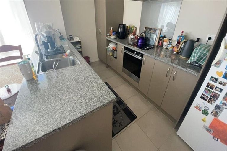 Photo of property in 1 Akeake Lane, Manurewa, Auckland, 2102