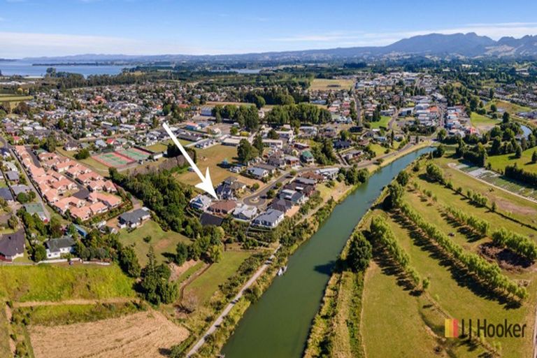 Photo of property in 38 Noble Johnston Drive, Katikati, 3129