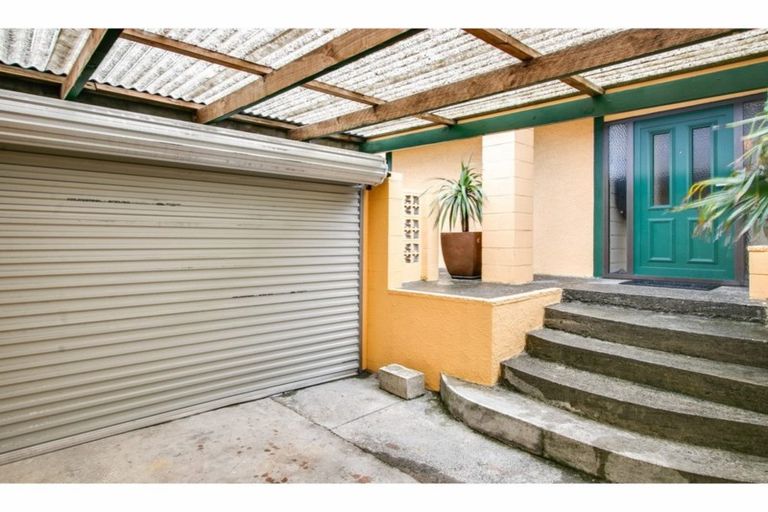 Photo of property in 90 Te Awa Avenue, Te Awa, Napier, 4110