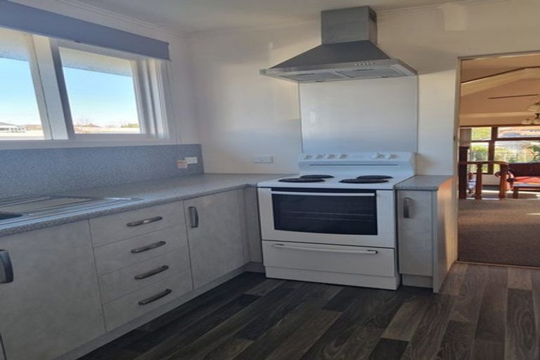 Photo of property in 27 Bidwill Street, Seaview, Timaru, 7910