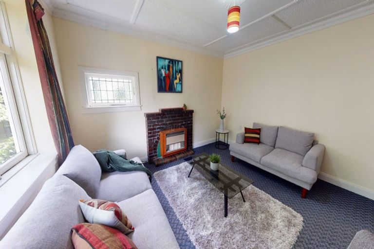 Photo of property in 8 Guy Avenue, Takaro, Palmerston North, 4410
