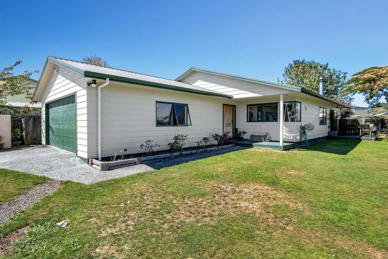 Photo of property in 14 Bronte Place, Owhata, Rotorua, 3010