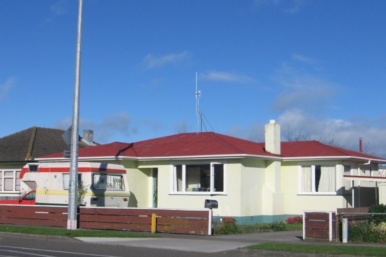 Photo of property in 236 Botanical Road, Takaro, Palmerston North, 4412