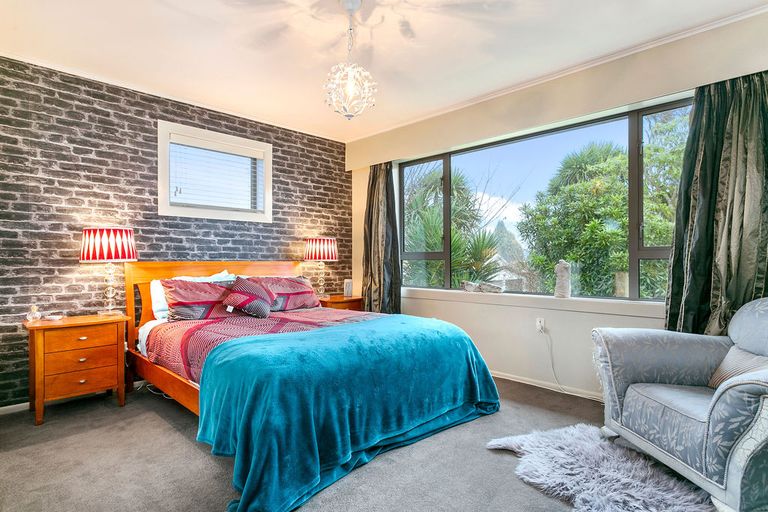 Photo of property in 66 Wordsworth Street, Leamington, Cambridge, 3432