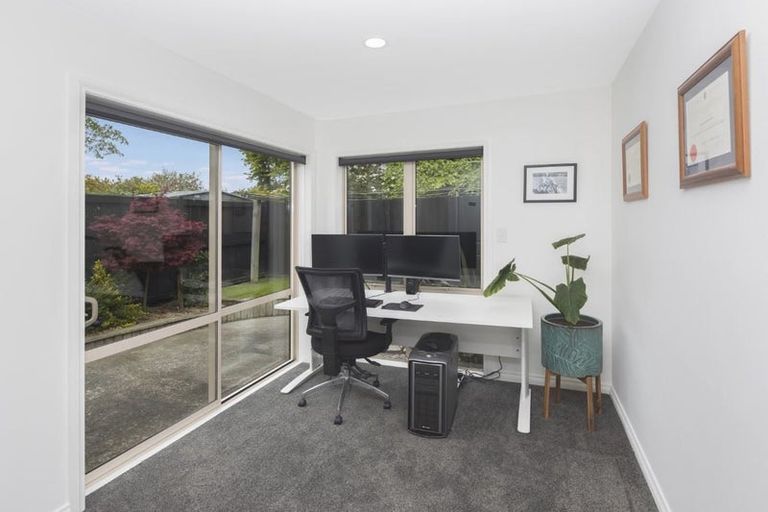 Photo of property in 5 Royal Elm Lane, Bryndwr, Christchurch, 8053