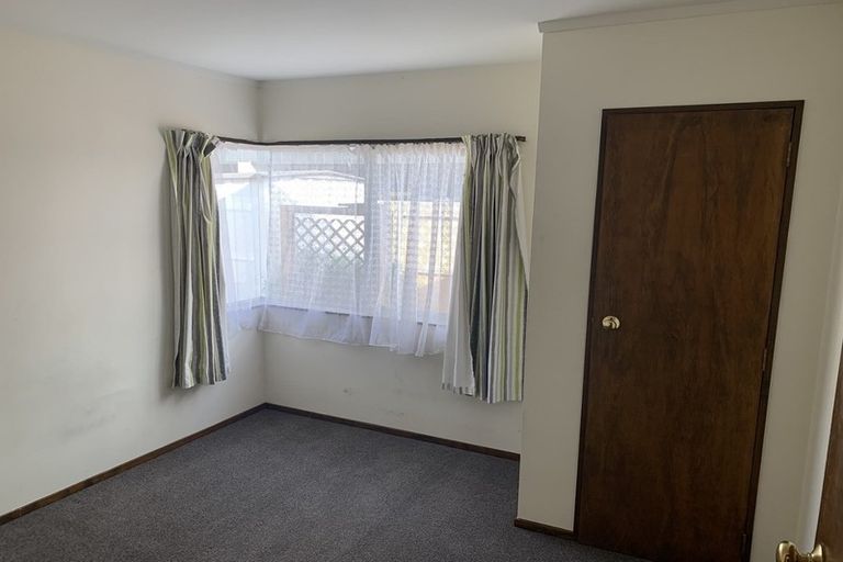 Photo of property in 92 Carrington Avenue, Silverdale, Hamilton, 3216
