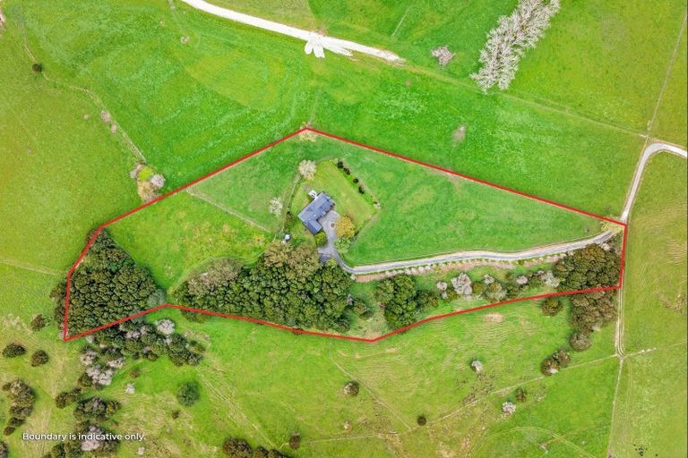 Photo of property in 402 Old Kaipara Road, Kaipara Flats, Warkworth, 0981