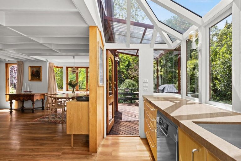 Photo of property in 77 Kopanga Road, Havelock North, 4130