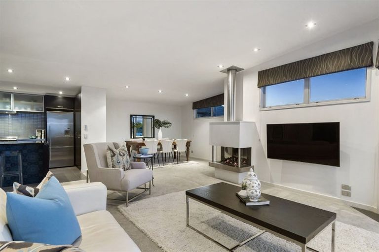 Photo of property in 25 Hastings Road, Mairangi Bay, Auckland, 0630