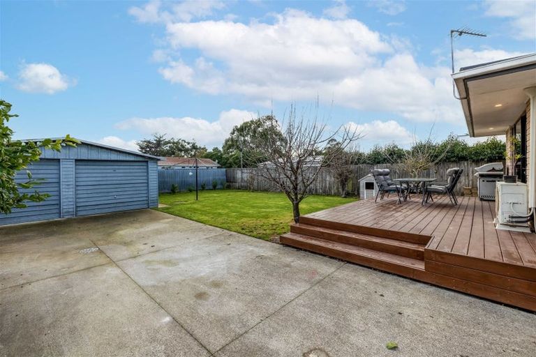 Photo of property in 62 Kathleen Crescent, Hornby, Christchurch, 8042