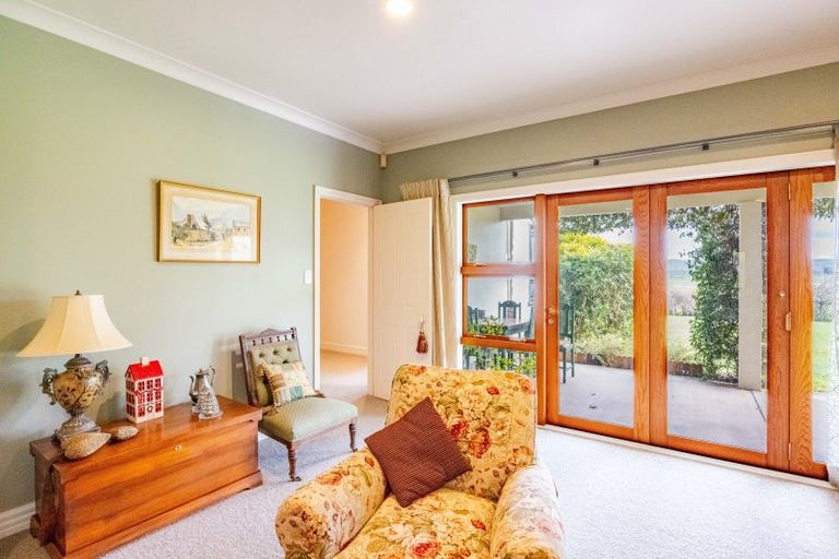 Photo of property in 17 Smith Street, Waipukurau, 4200