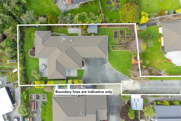 Photo of property in 18 Ludlam Way, Otaki, 5512