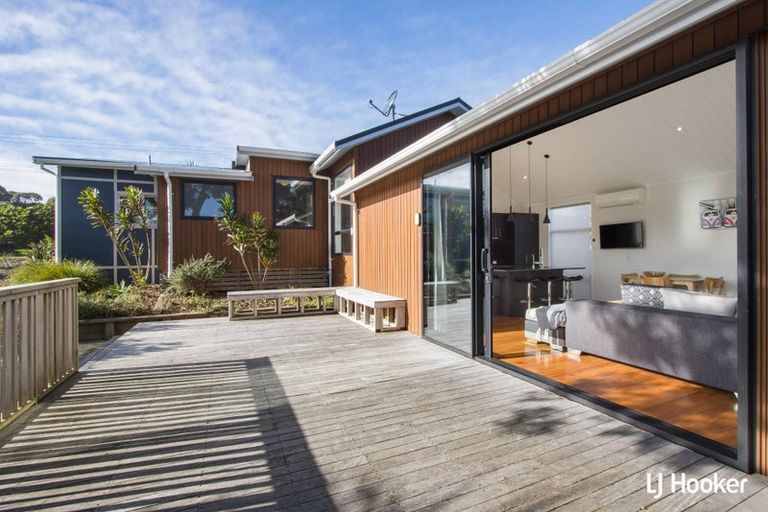 Photo of property in 102 Dillon Street, Waihi Beach, 3611