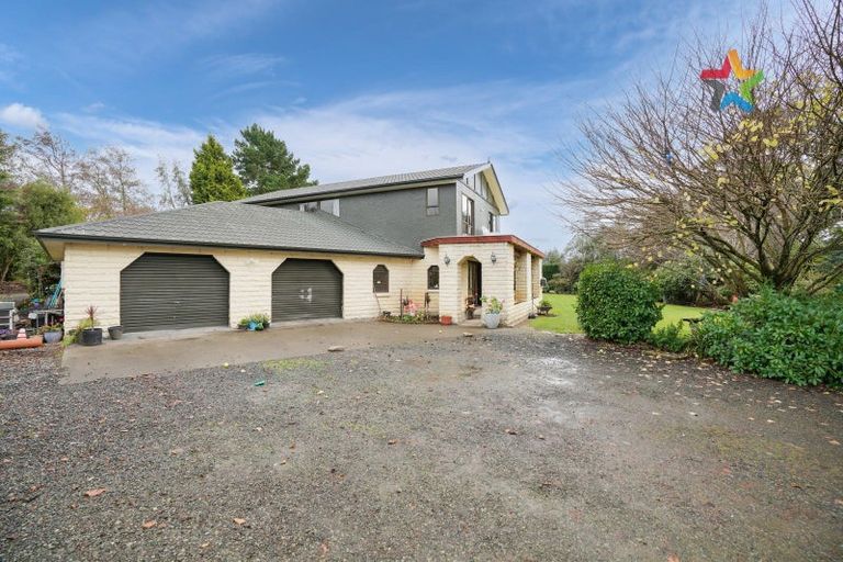 Photo of property in 220 Mill Road South, Seaward Bush, Invercargill, 9871