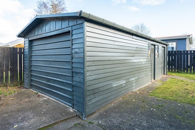 Photo of property in 16 Te Takinga Street, Turangi, 3334