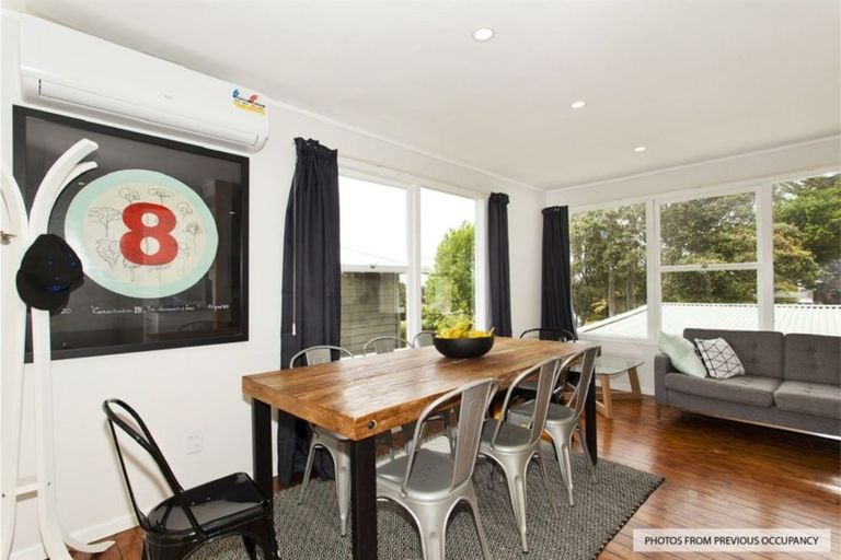 Photo of property in 26 Le Roy Terrace, Birkenhead, Auckland, 0626