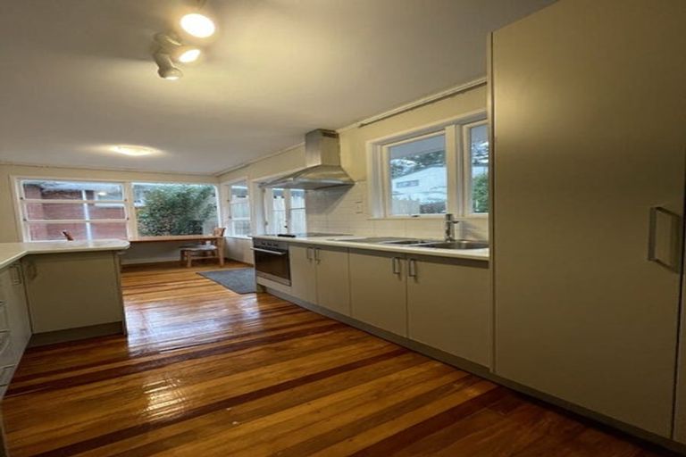 Photo of property in 221/19 Downing Street, Glenfield, Auckland, 0629