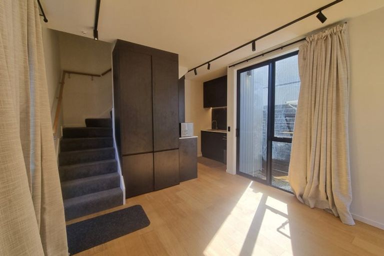 Photo of property in 59 Casterway Crescent, Jacks Point, 9371