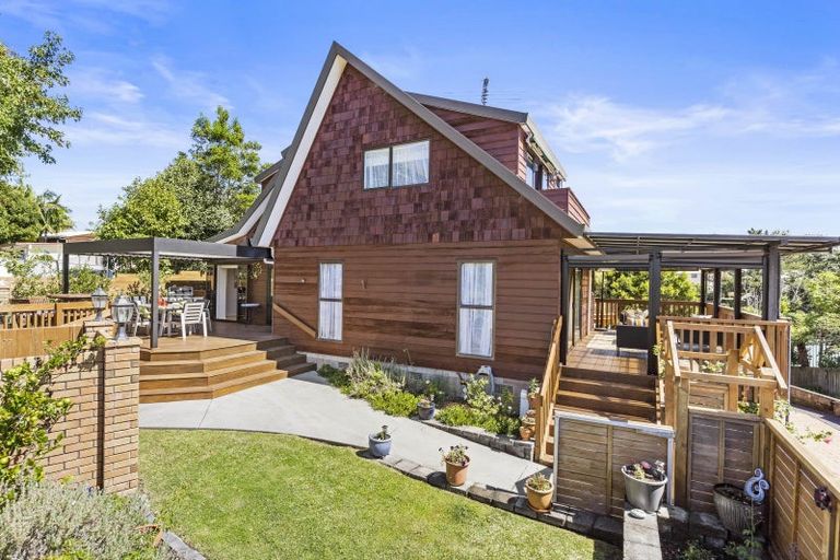 Photo of property in 41 John Gill Road, Shelly Park, Auckland, 2014